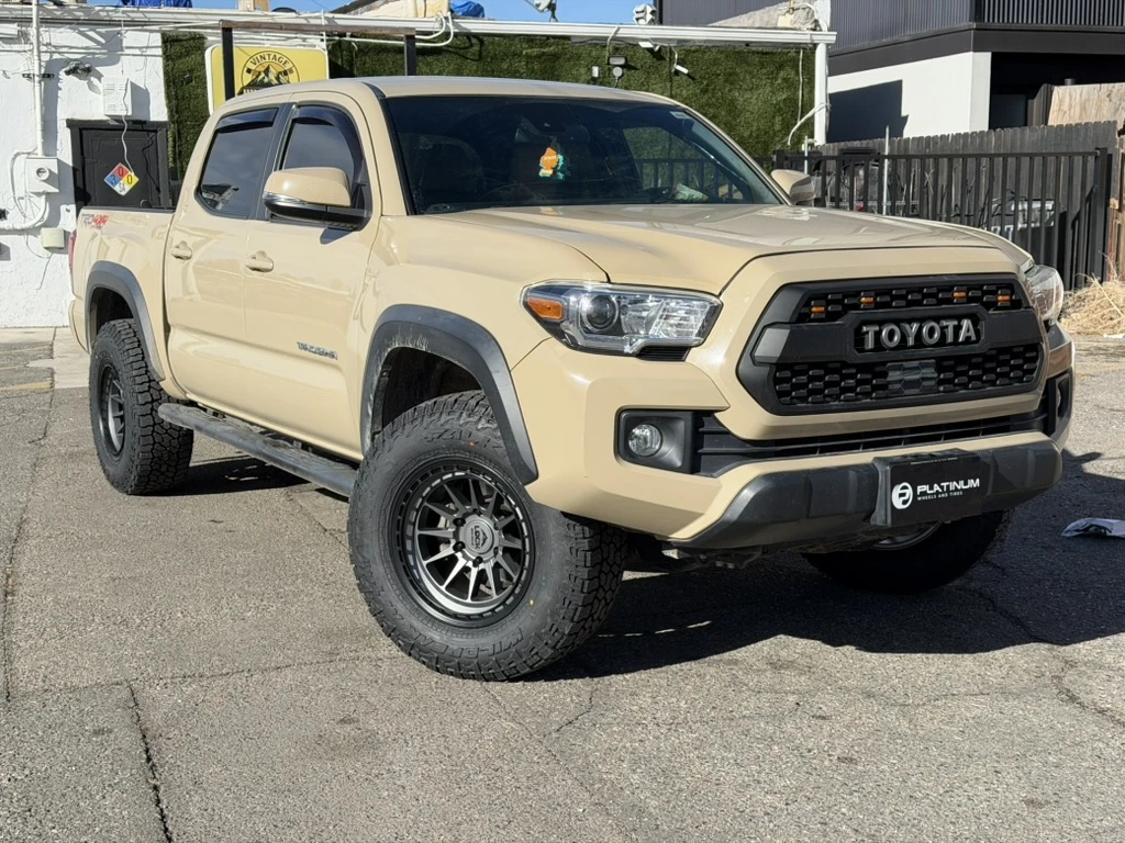 2023 Toyota Tacoma Running Lock Off-Road Baja Charcoal