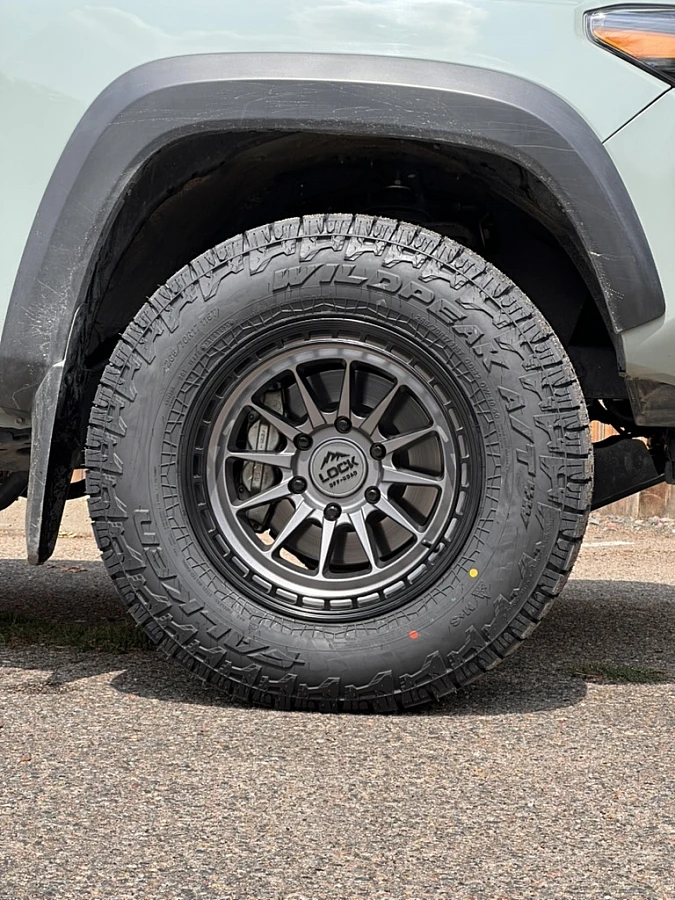 2024 Toyota Tacoma Lock Off-Road Baja Charcoal Wheel