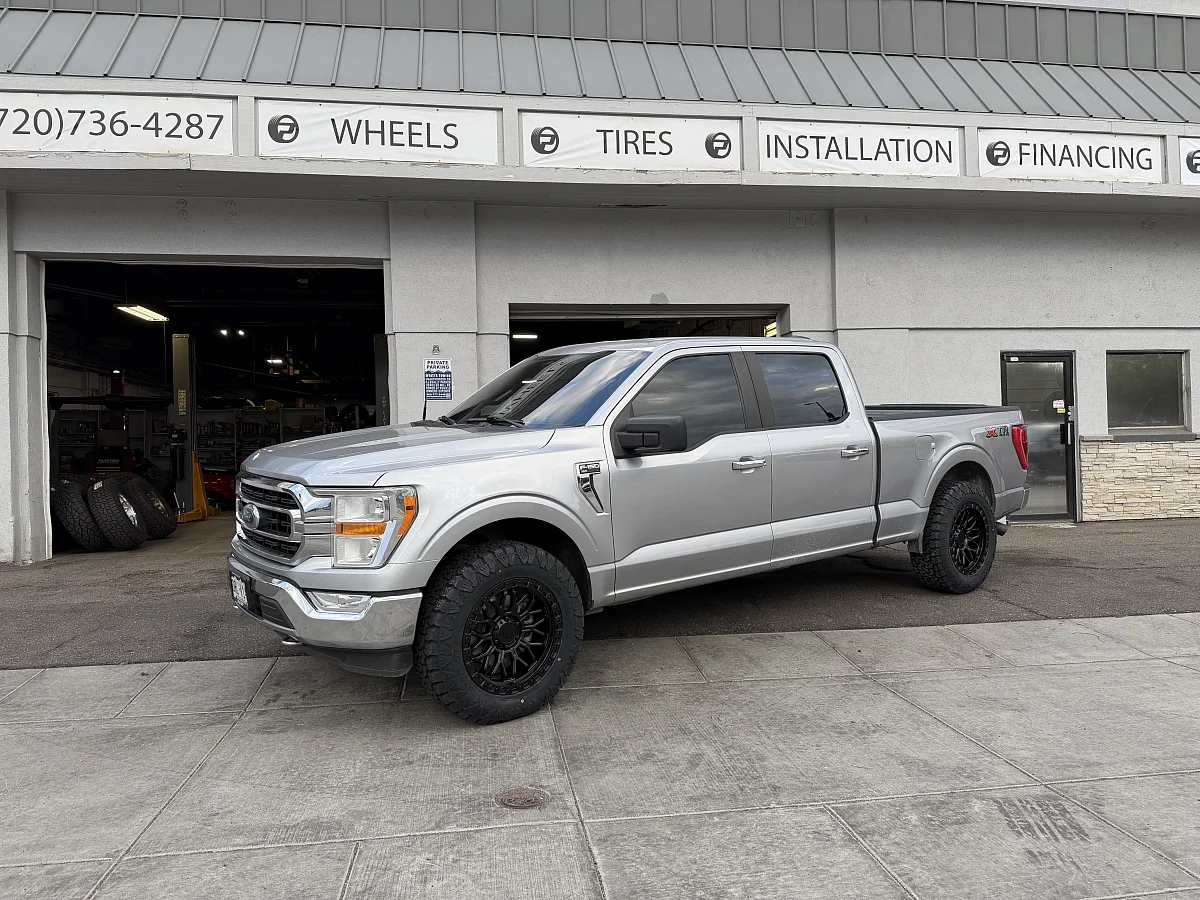 2021 Ford F-150 Running Lock Off-Road Combat Black