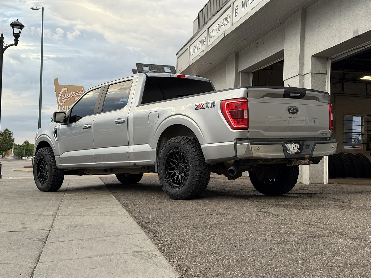 Lock Off-Road Combat Black Rim on 2021 Ford F-150