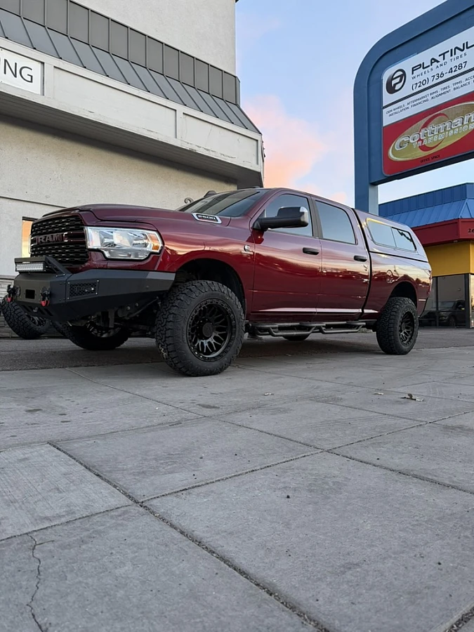 Lock Off-Road Combat Black on 2024 RAM 2500