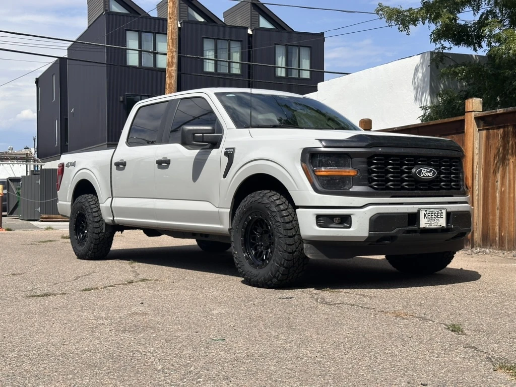 2025 Ford F-150 Lock Off-Road Combat Black Wheel