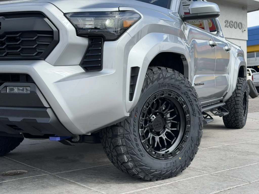 2026 Toyota Tacoma Lock Off-Road Combat Black Wheel