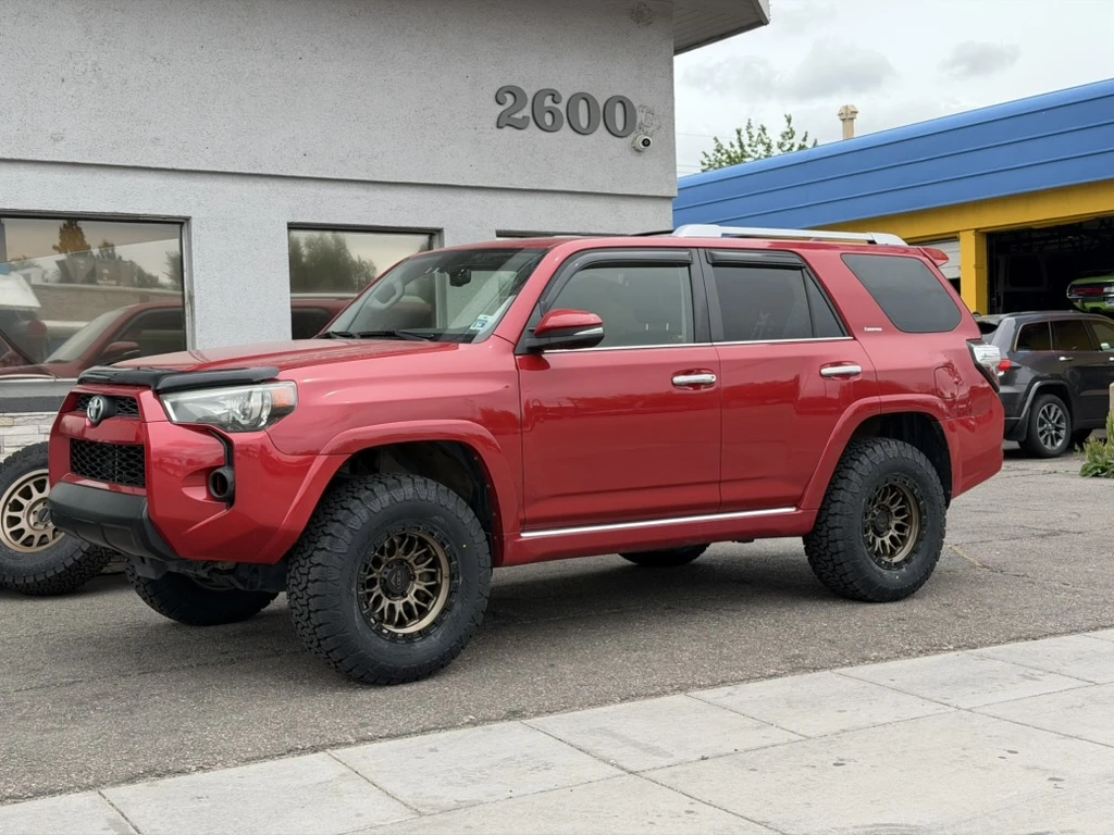 Lock Off-Road Combat Bronze on 2021 Toyota 4Runner