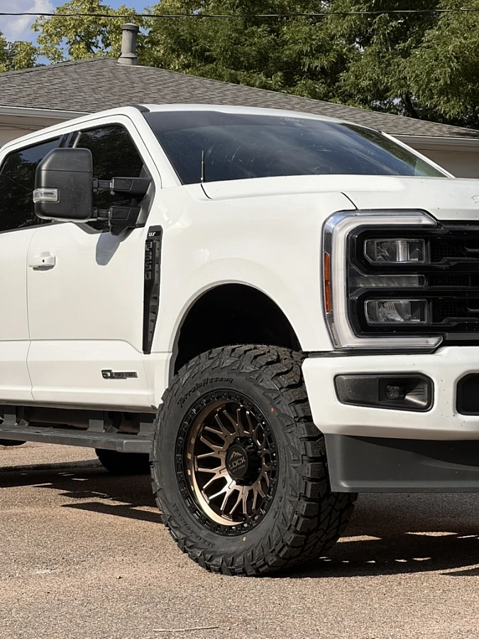 Bronze Wheels Lock Off-Road Combat on 2026 Ford F-350