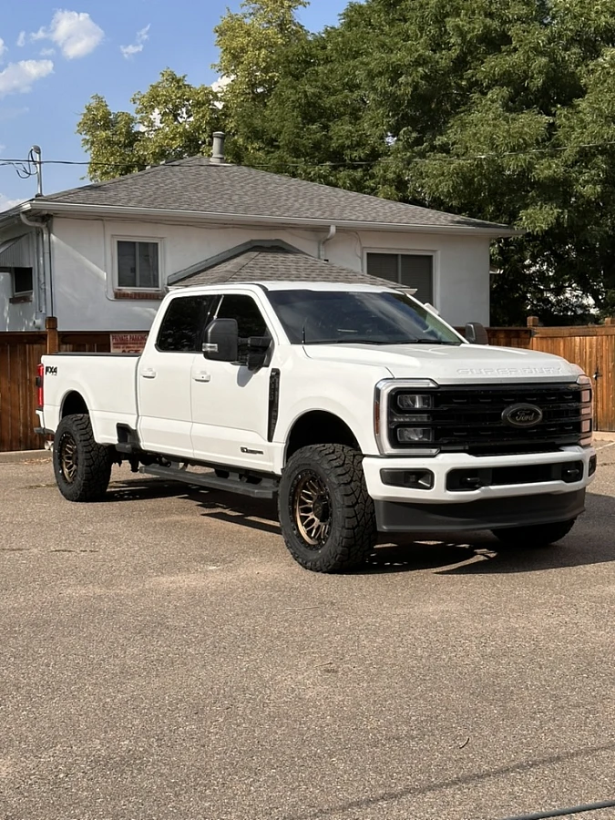 2026 Ford F-350 Running Lock Off-Road Combat Bronze