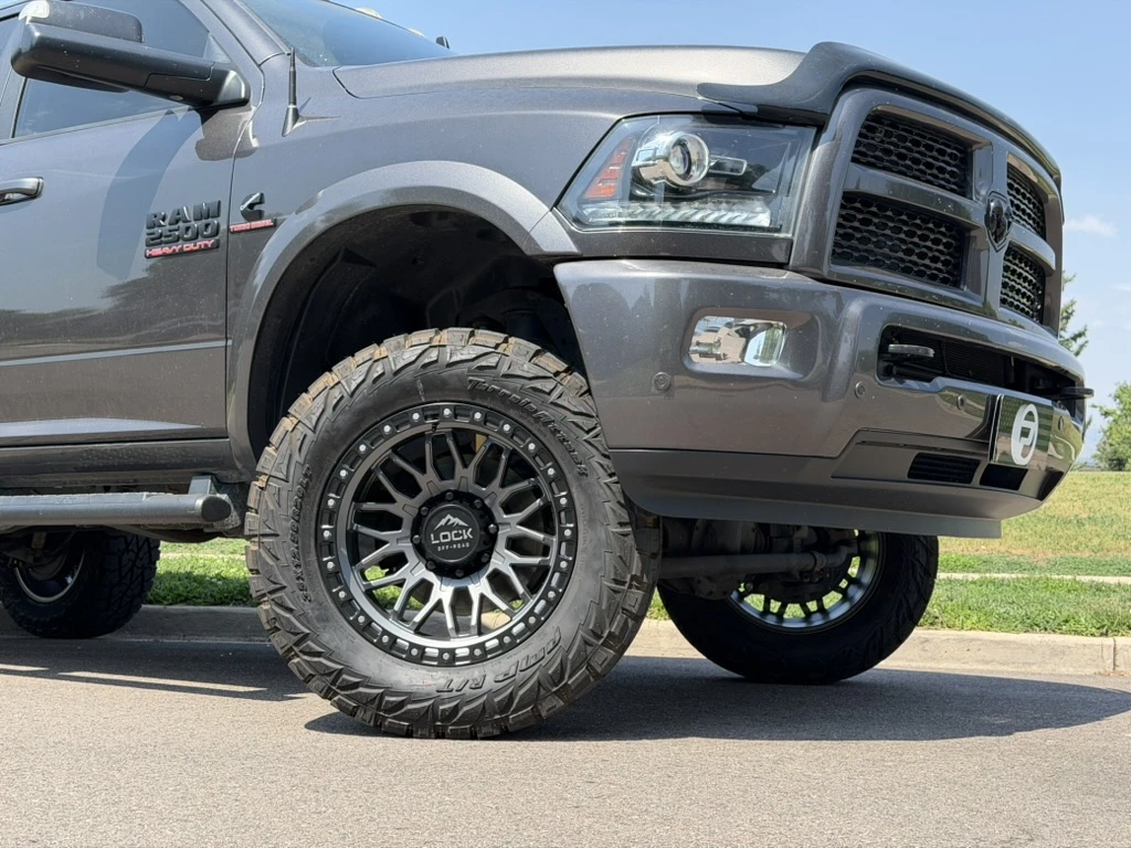 2018 RAM 2500 Equipped with Lock Off-Road Combat Charcoal