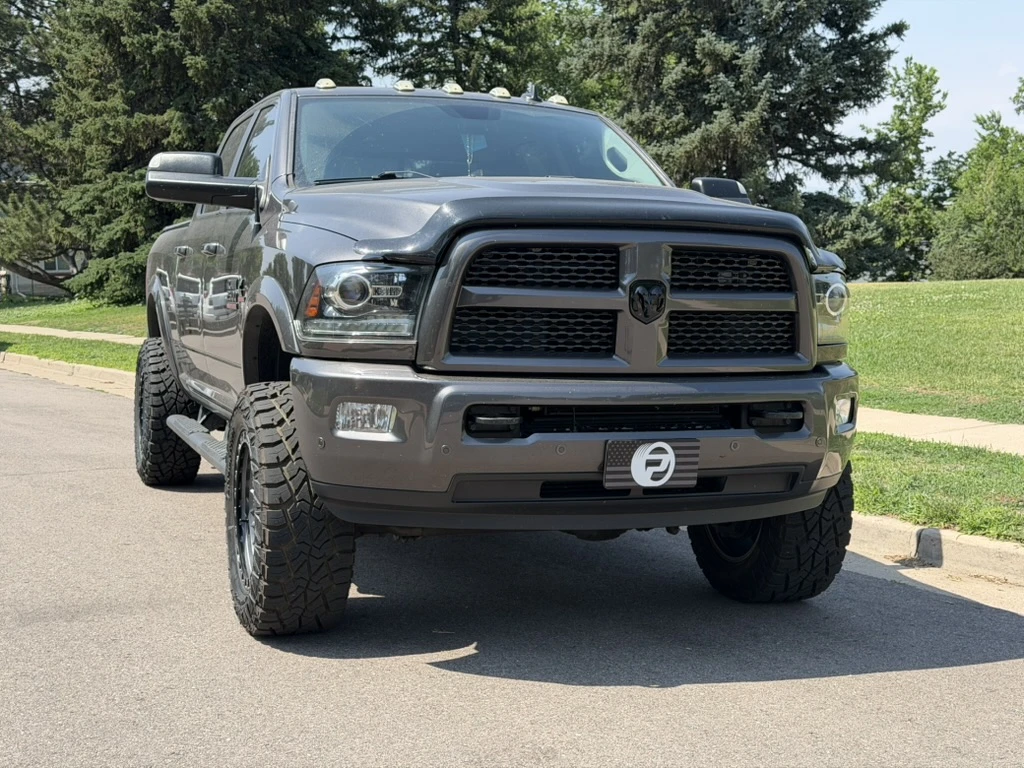 Lock Off-Road Combat Charcoal Rim on 2018 RAM 2500