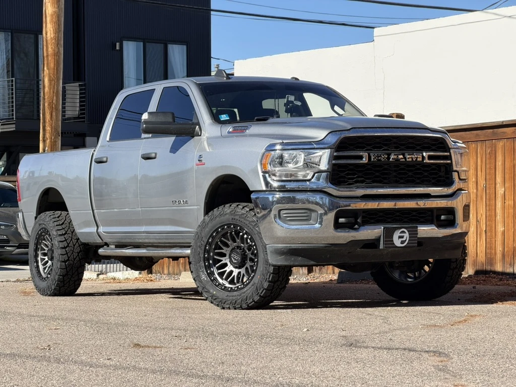 2024 RAM 2500 Running Lock Off-Road Combat Charcoal