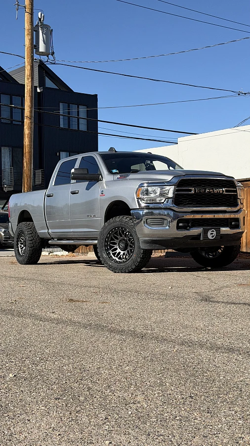 Charcoal Wheels Lock Off-Road Combat on 2024 RAM 2500