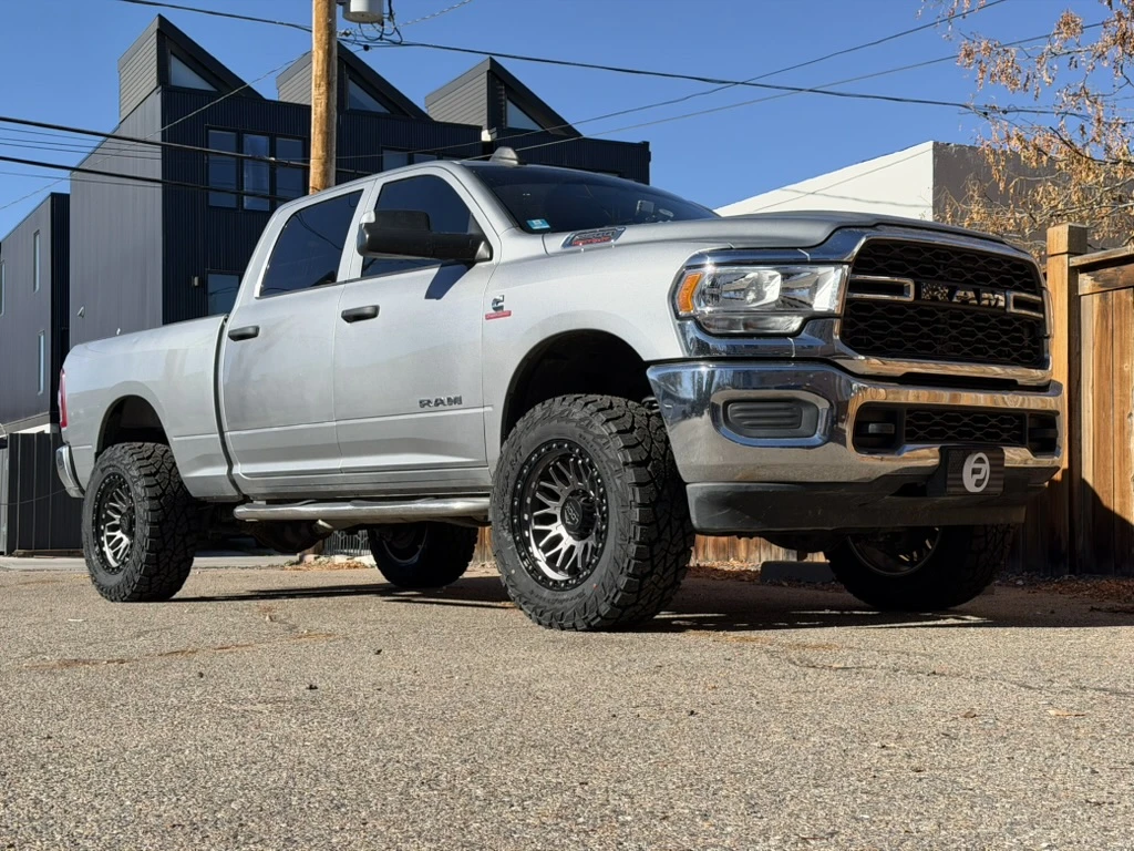 Lock Off-Road Combat Charcoal Rim on 2024 RAM 2500