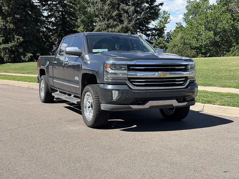 2017 Chevrolet Silverado 1500 Lock Off-Road Combat Polished Silver Wheel