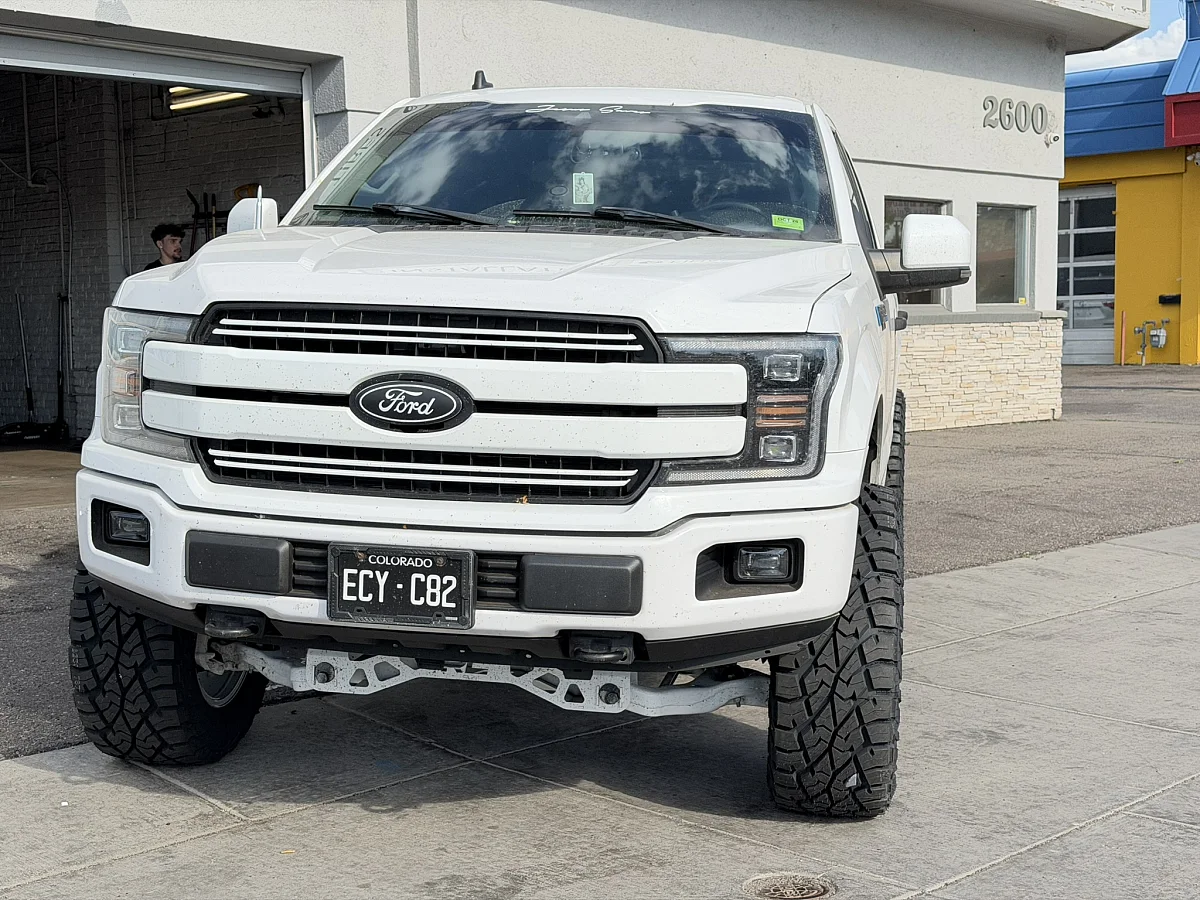 Lock Off-Road Combat Polished Silver Rim on 2019 Ford F-150