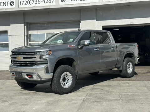 2024 Chevrolet Silverado 1500 with Lock Off-Road Combat Polished Silver Wheels