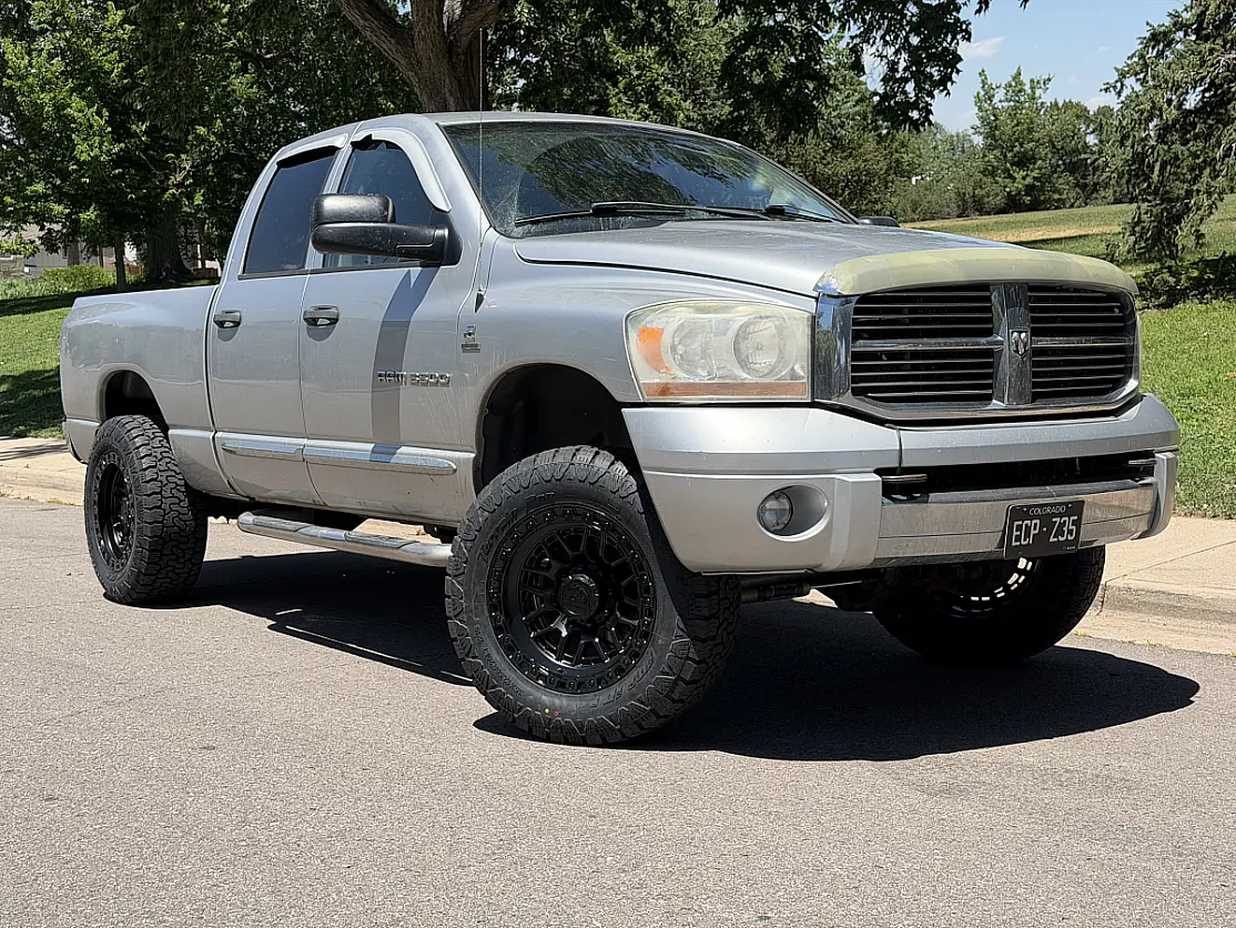 2006 RAM 2500 Running Lock Off-Road Commando Black