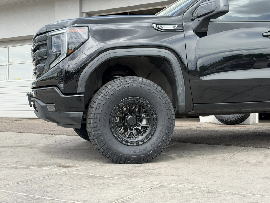 Black Lock Off-Road Commando on 2025 GMC Sierra 1500
