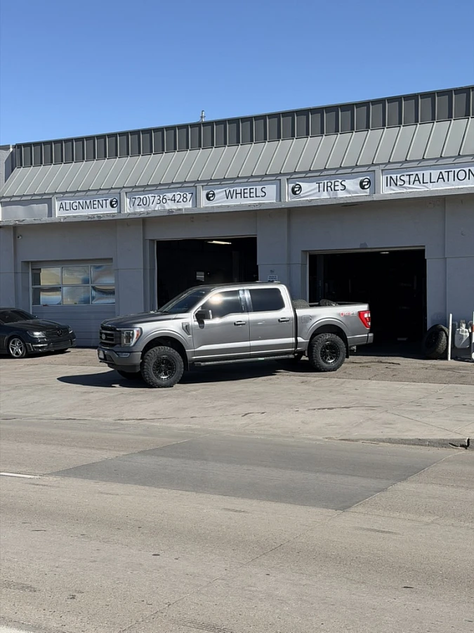 Lock Off-Road Commando Black on 2026 Ford F-150