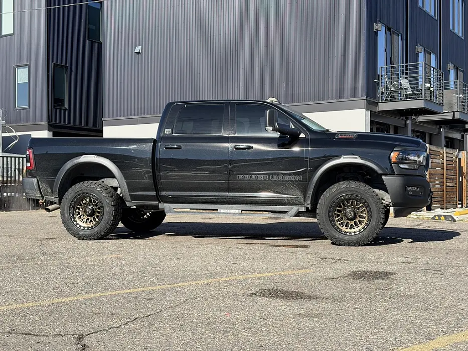 Lock Off-Road Commando Bronze on 2026 RAM 2500