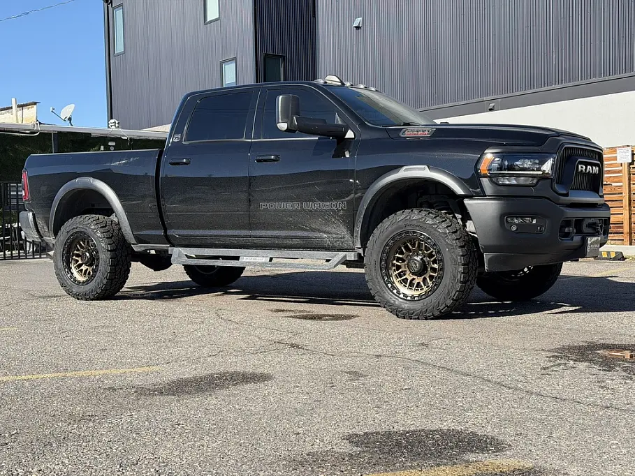 Lock Off-Road Commando Bronze Rim on 2026 RAM 2500