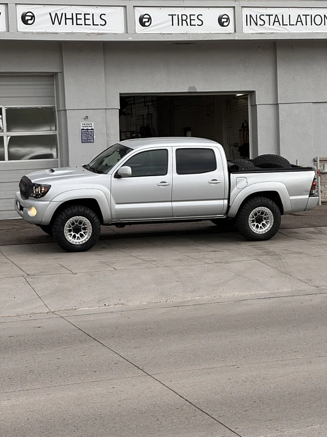 2015 Toyota Tacoma with Lock Off-Road Commando Polished Rims