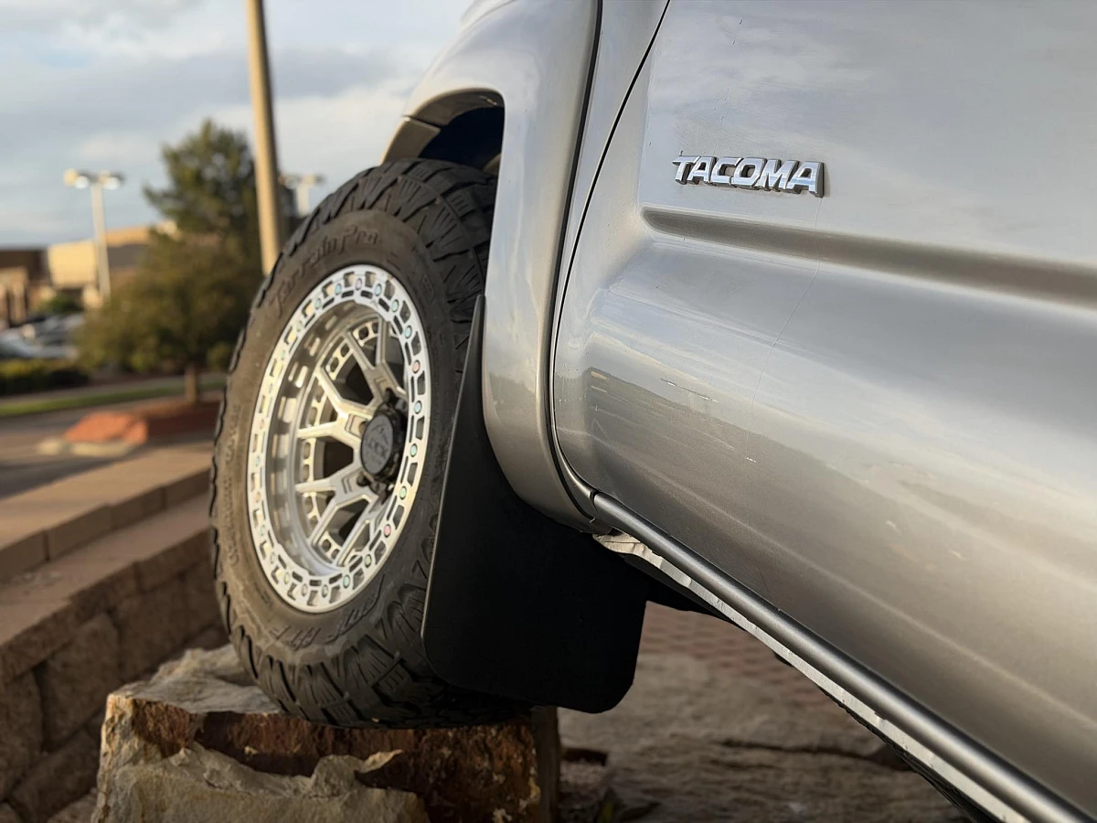 Lock Off-Road Commando Polished Aftermarket Wheel on 2015 Toyota Tacoma