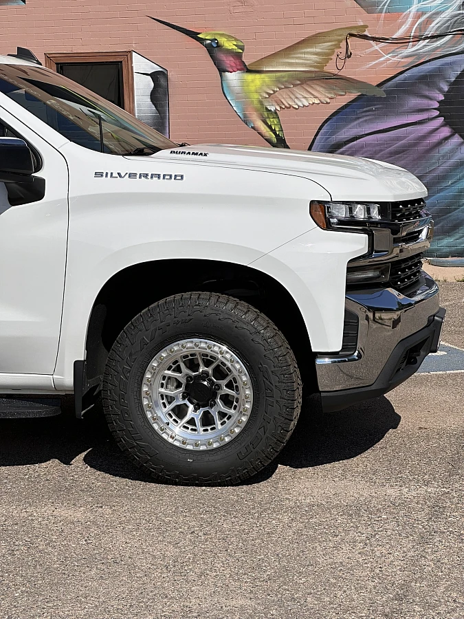Lock Off-Road Commando Polished Rim on 2025 Chevrolet Silverado 1500
