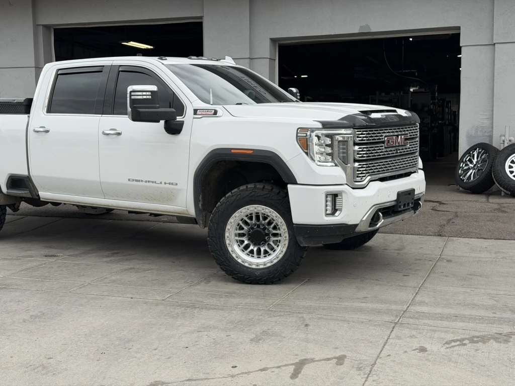 Polished Lock Off-Road Commando Rim on 2026 GMC Sierra 2500HD