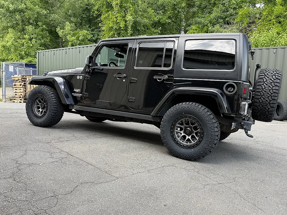 2023 Jeep Wrangler with Lock Off-Road Commando Two Tone Wheels