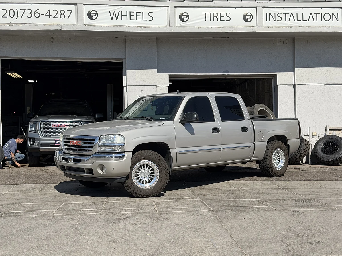 2003 GMC Sierra 1500 Equipped with Lock Off-Road Grit Machined with Clear Coat