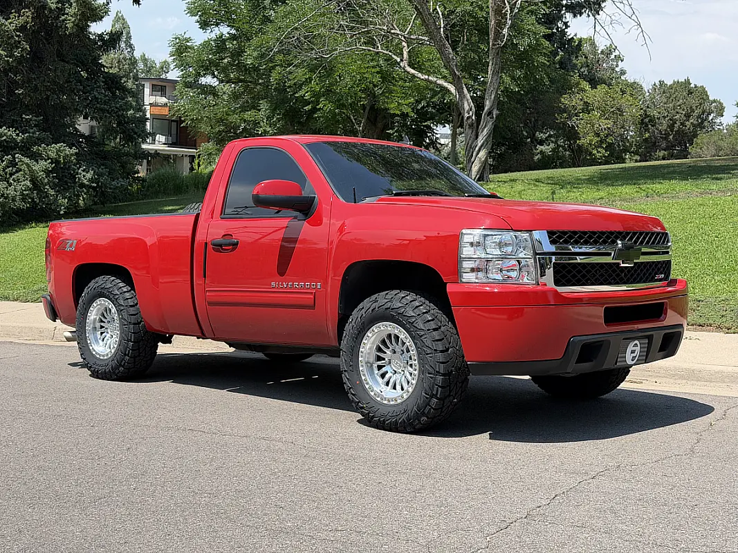 2017 GMC Sierra 1500 Running Lock Off-Road Grit Machined with Clear Coat