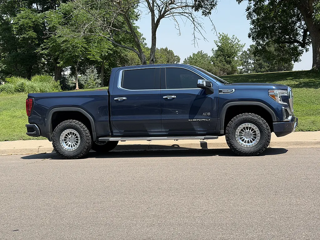 2022 GMC Sierra 1500 Running Lock Off-Road Grit Machined with Clear Coat