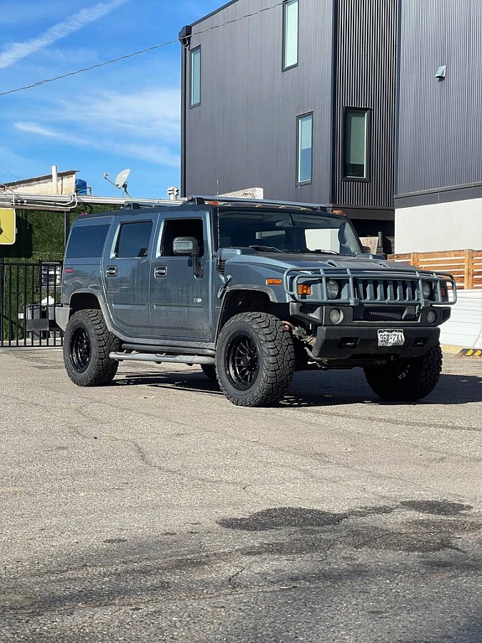 2009 GMC Hummer EV