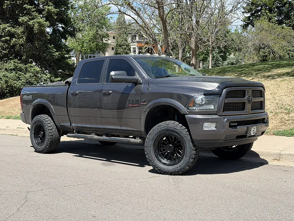 Lock Off-Road Krawler Black on 2014 RAM 2500