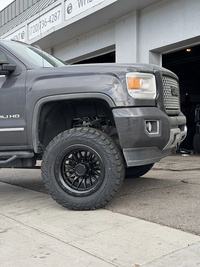 2016 GMC Sierra 2500HD Lock Off-Road Krawler Black Wheel