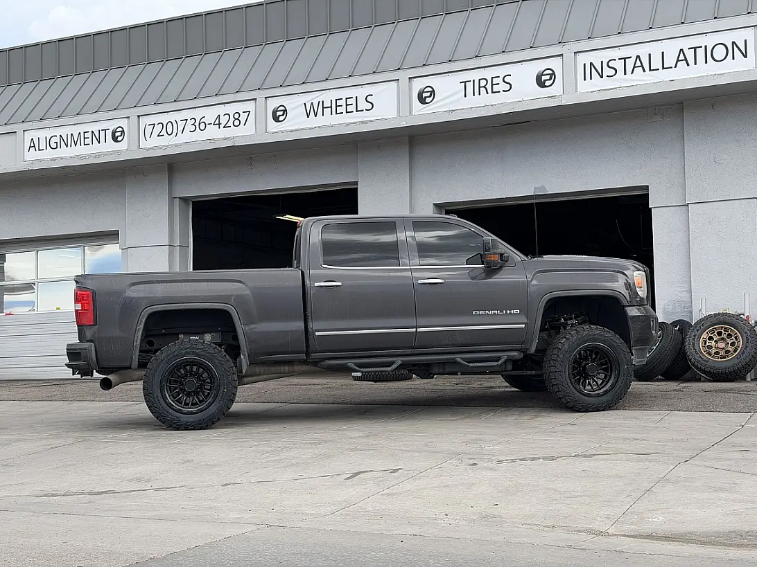 2016 GMC Sierra 2500HD Lock Off-Road Krawler Black Custom Wheels