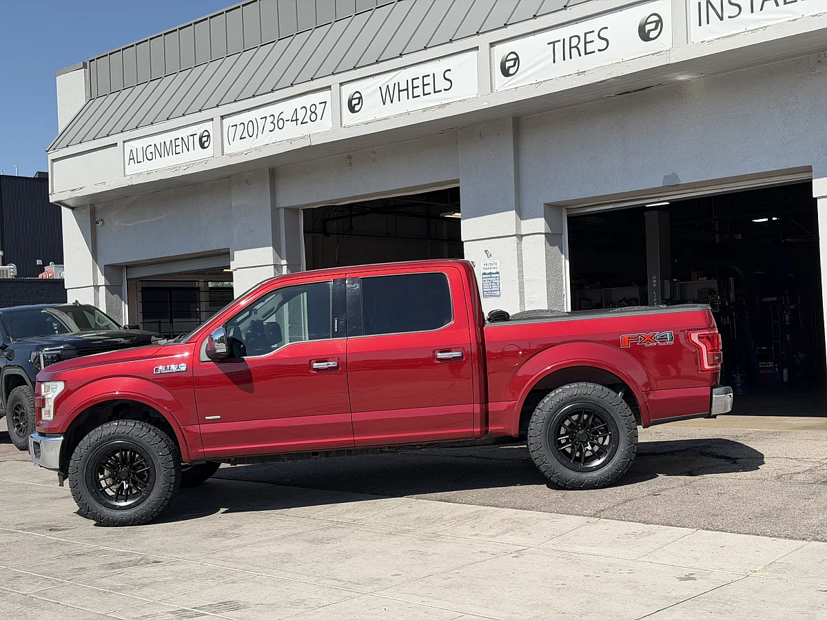 Black Lock Off-Road Krawler Rim on 2018 Ford F-150