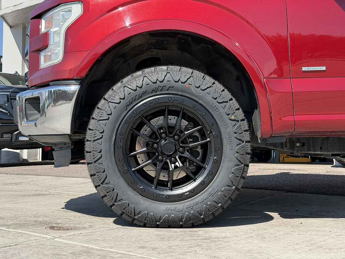 Lock Off-Road Krawler Black Aftermarket Wheel on 2018 Ford F-150