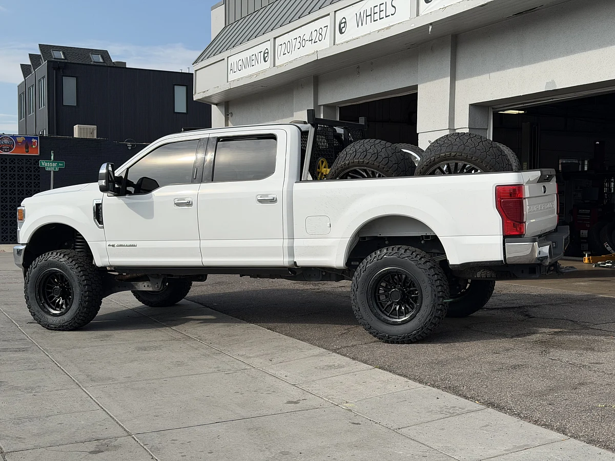 2019 Ford F-250 Equipped with Lock Off-Road Krawler Black
