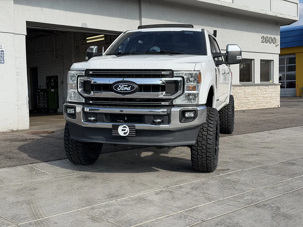 2019 Ford F-250 with Lock Off-Road Krawler Black Rims