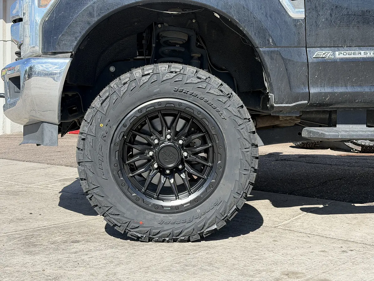 2019 Ford F-250 Fitted with Black Lock Off-Road Krawler Rims