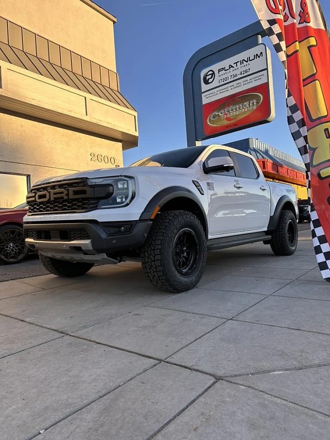 Lock Off-Road Krawler Black on 2024 Ford F-150