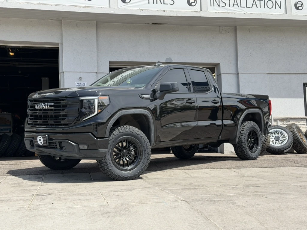 Lock Off-Road Krawler Wheels in Black for 2025 GMC Sierra 1500