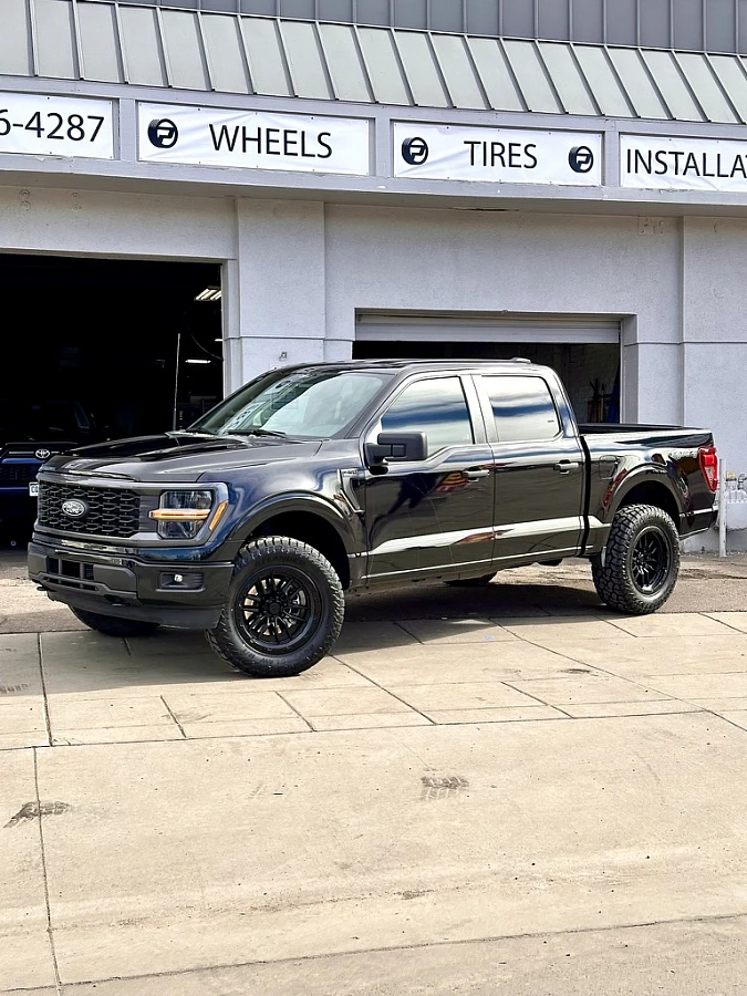 2026 Ford F-150 Running Lock Off-Road Krawler Black