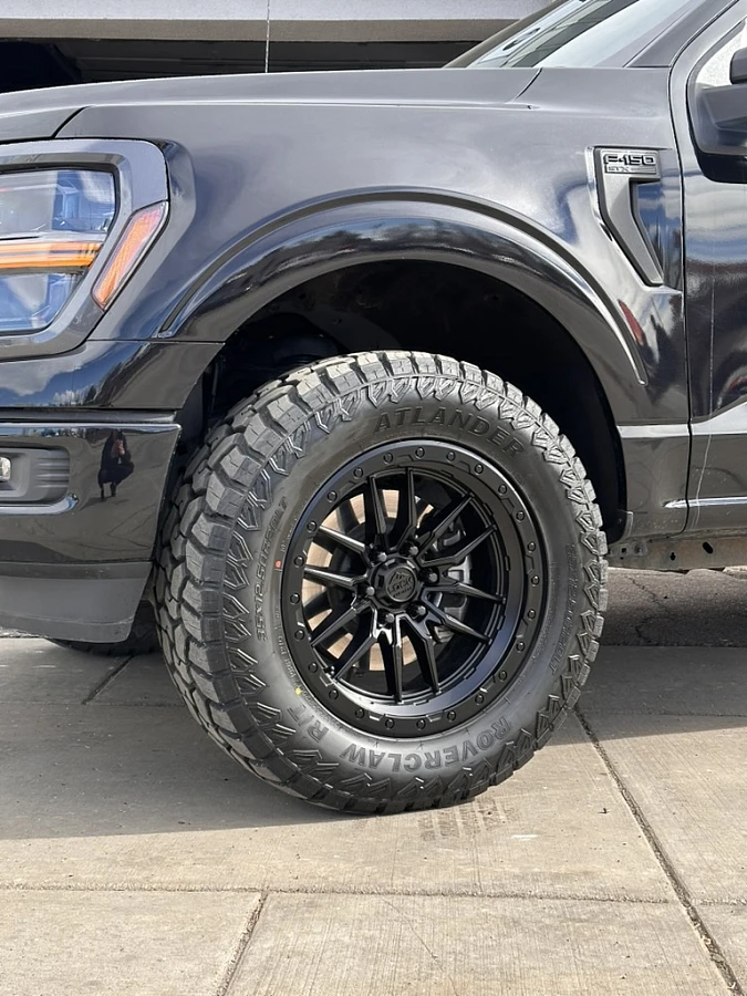 Lock Off-Road Krawler Black on 2026 Ford F-150
