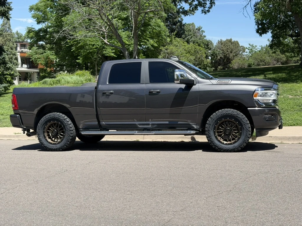 Bronze Lock Off-Road Krawler on 2020 RAM 2500