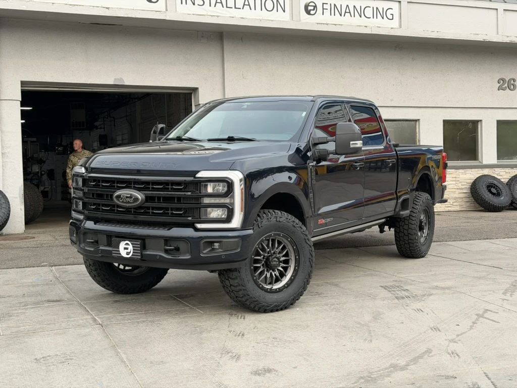 Lock Off-Road Krawler Wheels in Charcoal for 2025 Ford F-250