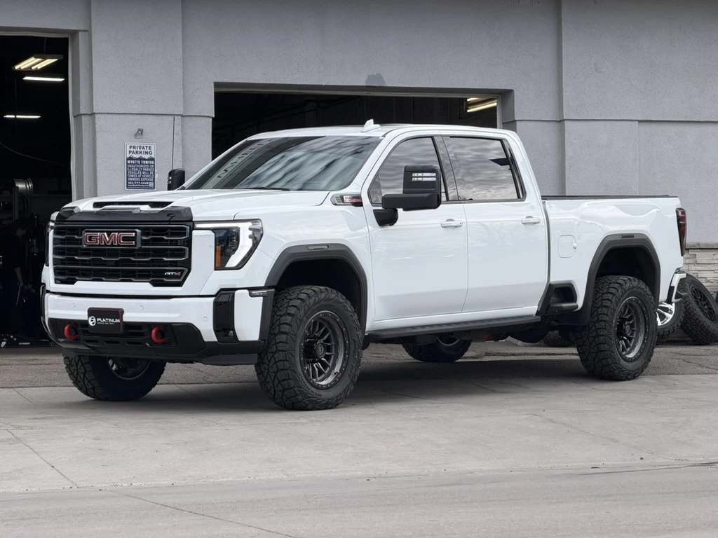 2026 GMC Sierra 2500HD Running Lock Off-Road Krawler Charcoal