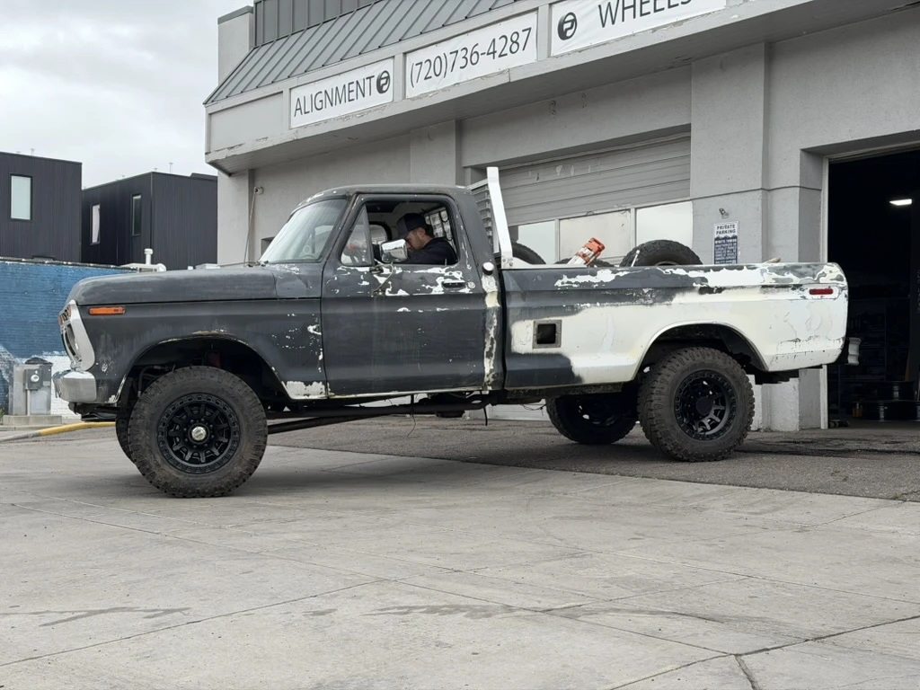 Black Lock Off-Road Lunatic on 1980 Ford F-250
