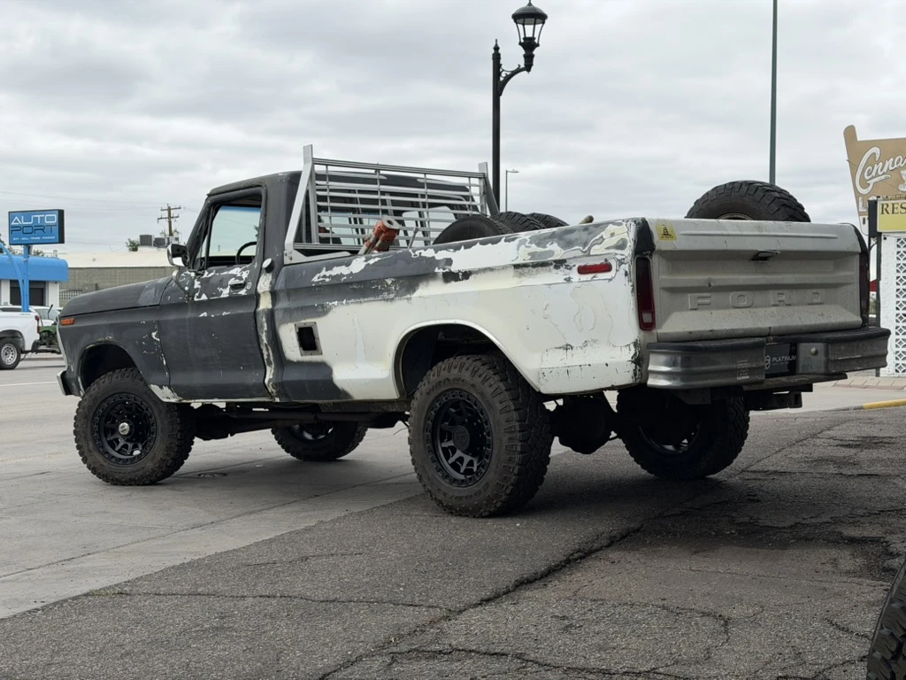 Lock Off-Road Black Lunatic Wheel on 1980 Ford F-250