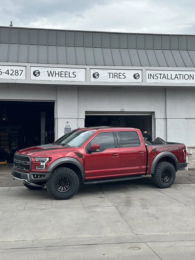 Black Lock Off-Road Lunatic on 2020 Ford F-150